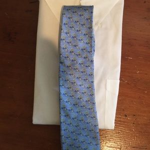 Vineyard Vines tie
